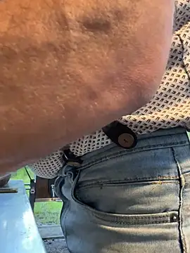 BootsAndCountry Live XXX-chat