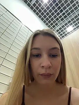 Chat XXX ao vivo de SashaCatt