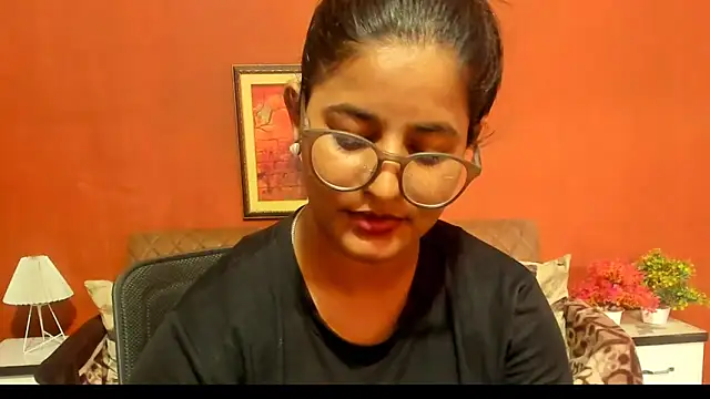 Jasmine_Jaey1's Live XXX Chat