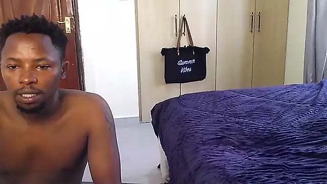 Jojo_and_Wayne's Live XXX Chat