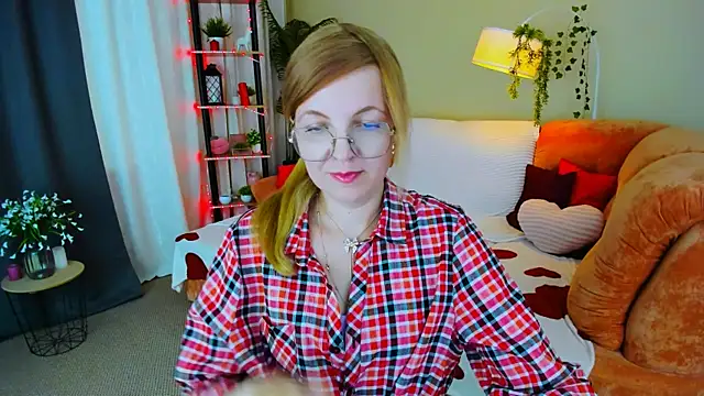 Chat +18 de YourUniverser ao vivo