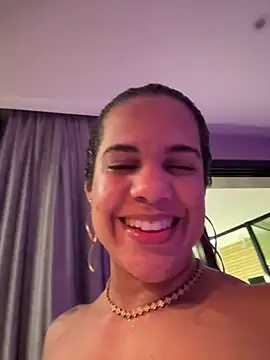 Chat +18 de Casada_Ninja ao vivo