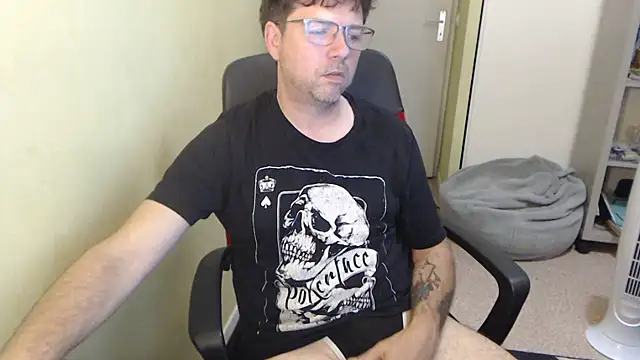 Chat XXX Live blueandwhite1