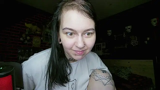 Chat +18 de MessalinaOfficial ao vivo