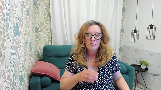 Chat +18 de LeaPure ao vivo