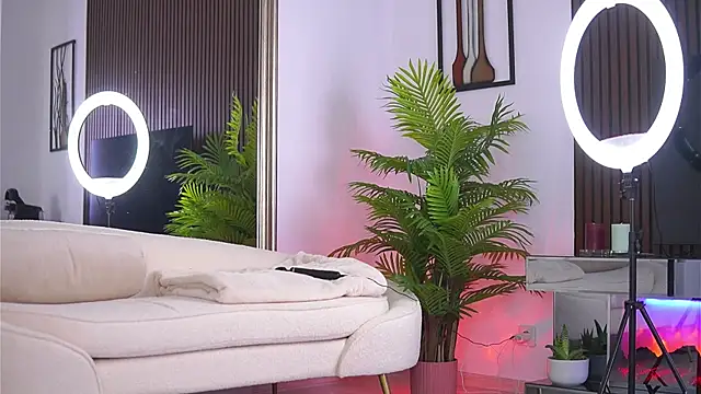 Chat +18 de Abbela_White ao vivo