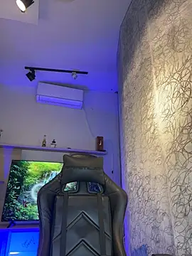 Živý XXX chat saracaball_