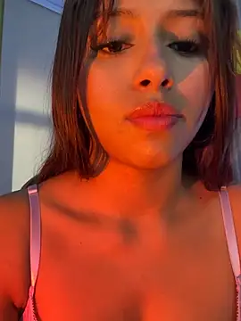 dafne17_ Chat XXX in diretta