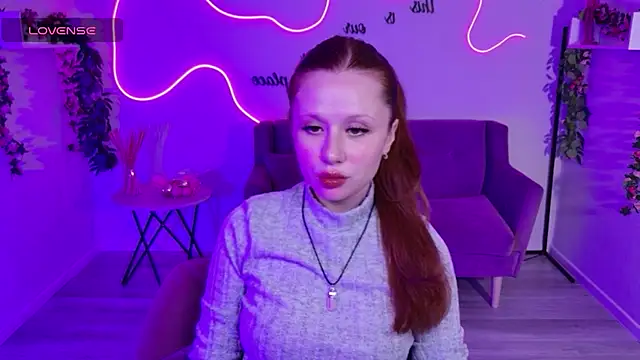 Chat +18 de AuroraBabyDoll ao vivo