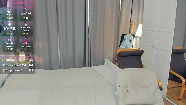 Chat +18 de LavenderMitten ao vivo