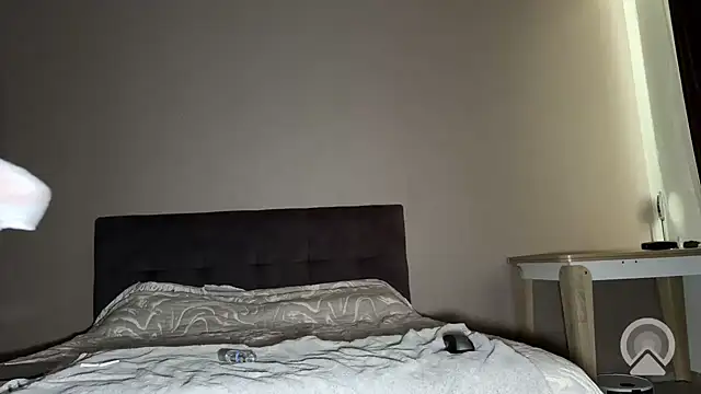 oleg1998 – Naživo XXX chat