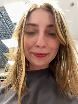 Chat +18 de Sunny___Bunny ao vivo