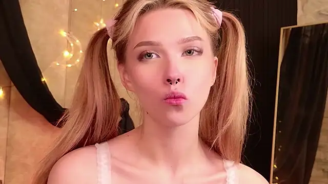 Chat +18 de Sierra_Fane ao vivo
