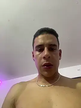 jhuan99 Chat XXX in diretta