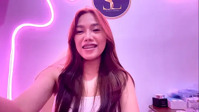 Chat +18 de AnamariaDisalvi ao vivo
