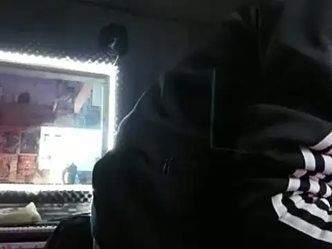 Chat +18 de mcperson222 ao vivo