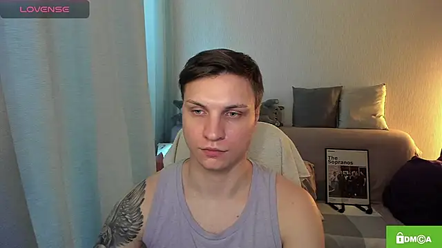handsome_guy01 élő XXX-chatje