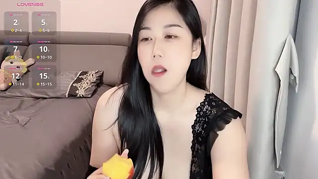 F-Yuwei Live XXX-Chat