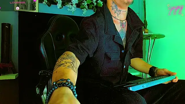 Czat XXX na żywo – HannibalLester