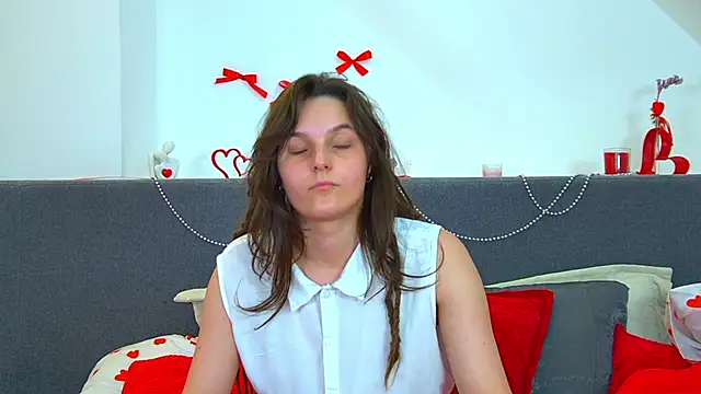 VictoriaVince's Live Chat Room