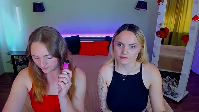MagicEyess' Live XXX Chat