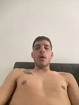 Chatroom XXX en direct de boy_max_latin