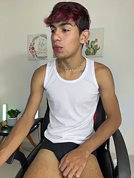cherub_ Chat XXX in diretta