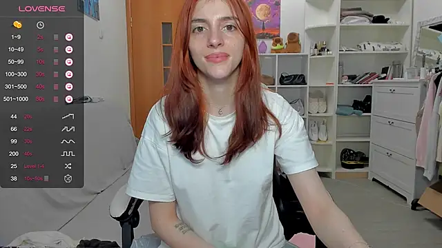 broosnica1's Live XXX Chat