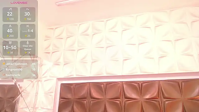 Chat +18 de MelodyBlazze ao vivo
