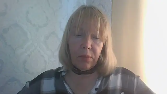 Chat +18 de OlgaShine ao vivo