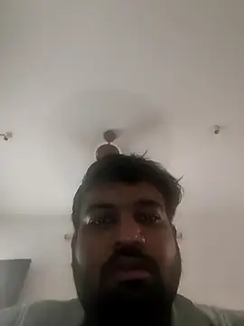vinay_smalldick: διαδικτυακό σόου στην κάμερα