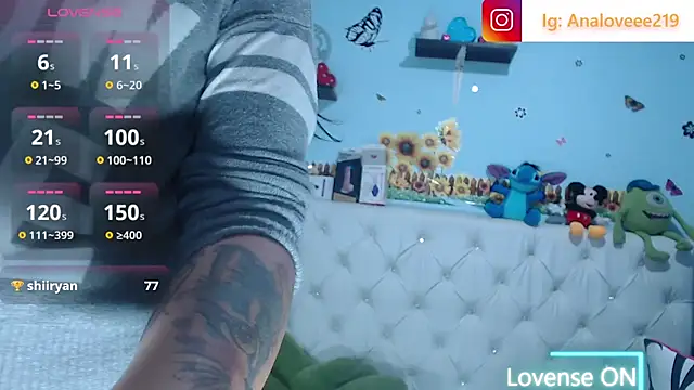 ana_studio's Live XXX Chat