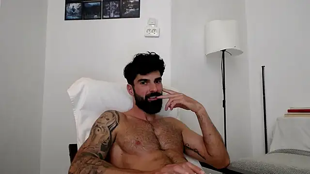 Chatroom XXX en direct de Verycutex