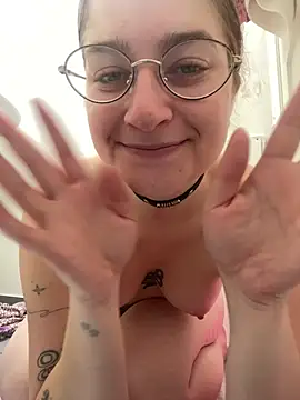 mclacy's Live XXX Chat