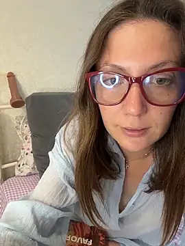 Chat +18 de BeatriceTender ao vivo