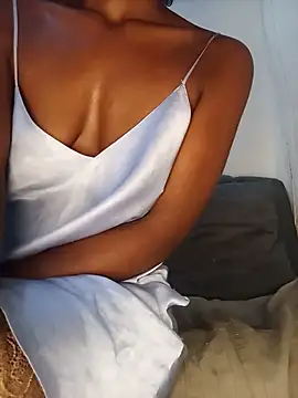 Mtsepara Live XXX-chat