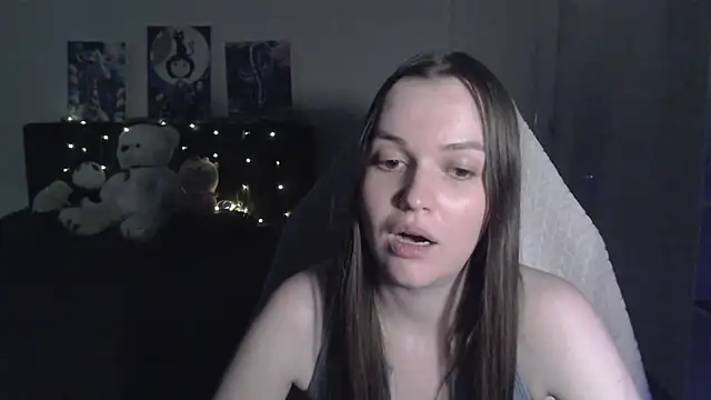 Chat +18 de Little_flowers ao vivo
