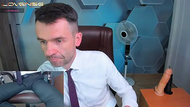SteveTiger Live XXX-chat