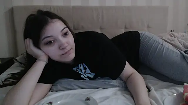 AlisaDevis – Naživo XXX chat