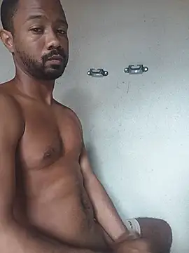 Chat +18 de CristianoRogerr ao vivo