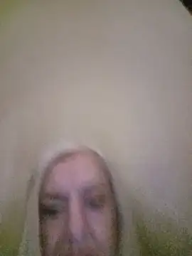 Chat +18 de Julia20X ao vivo
