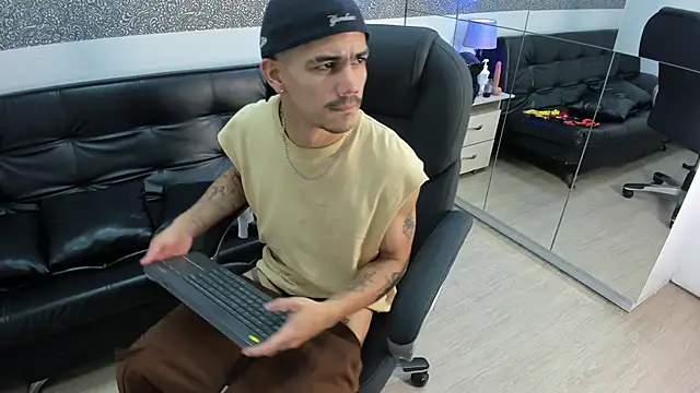 Jared_Cole live XXX chat