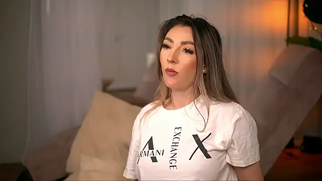 ErisVesper Adlı Modelin Canlı XXX Sohbeti