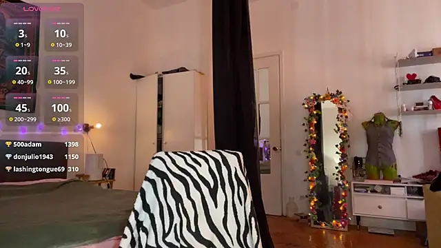 Chat +18 de sunshine_lina ao vivo