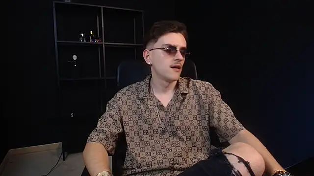 FelixStarkk 라이브 XXX 채팅