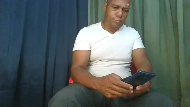 bigblackcock75 Chat XXX live