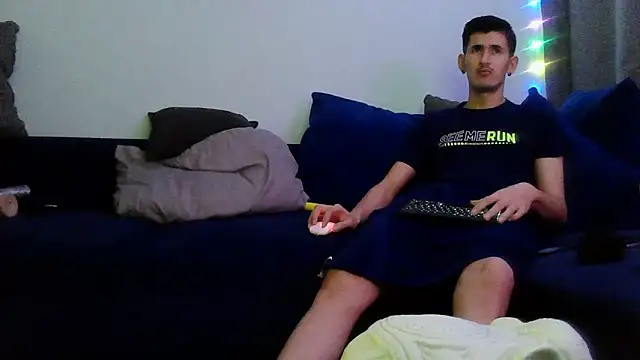 cheekyboyxn Live XXX chat