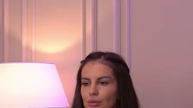 MirandaRaye – Naživo XXX chat