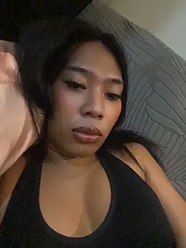 hugecock_tamira Chat XXX in diretta