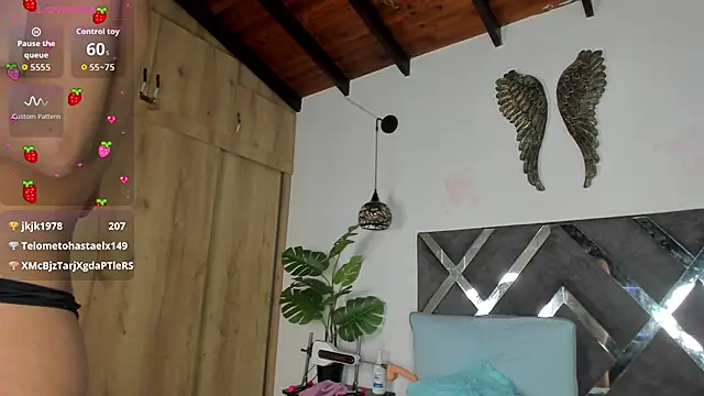 erika_222 লাইভ XXX চ্যাট
